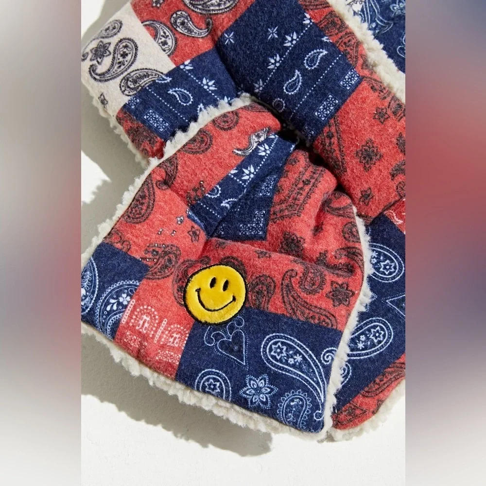 New🌟Paisley Smile Pull-Through Scarf
